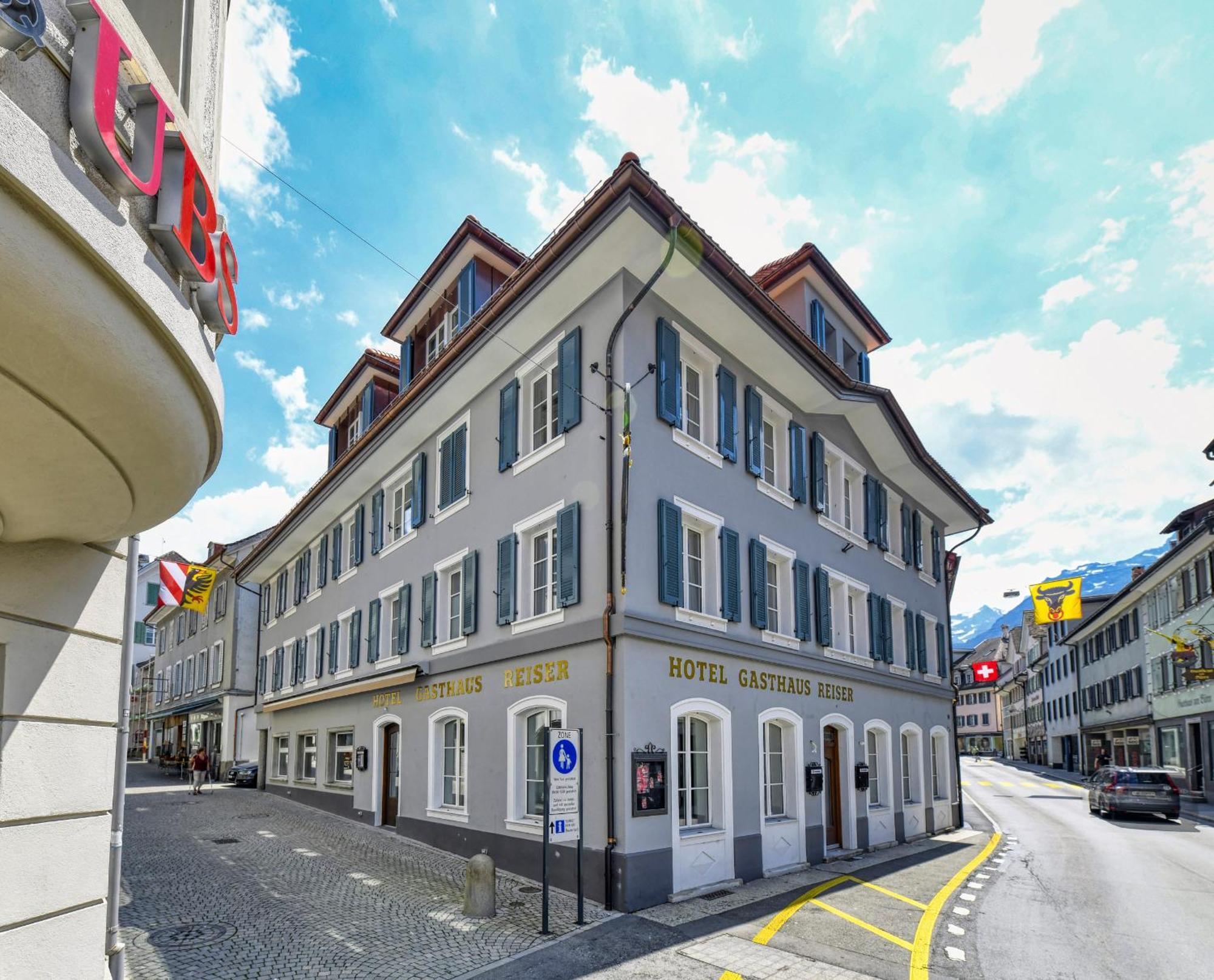 Boutique Hotel Reiser Altdorf Exterior photo