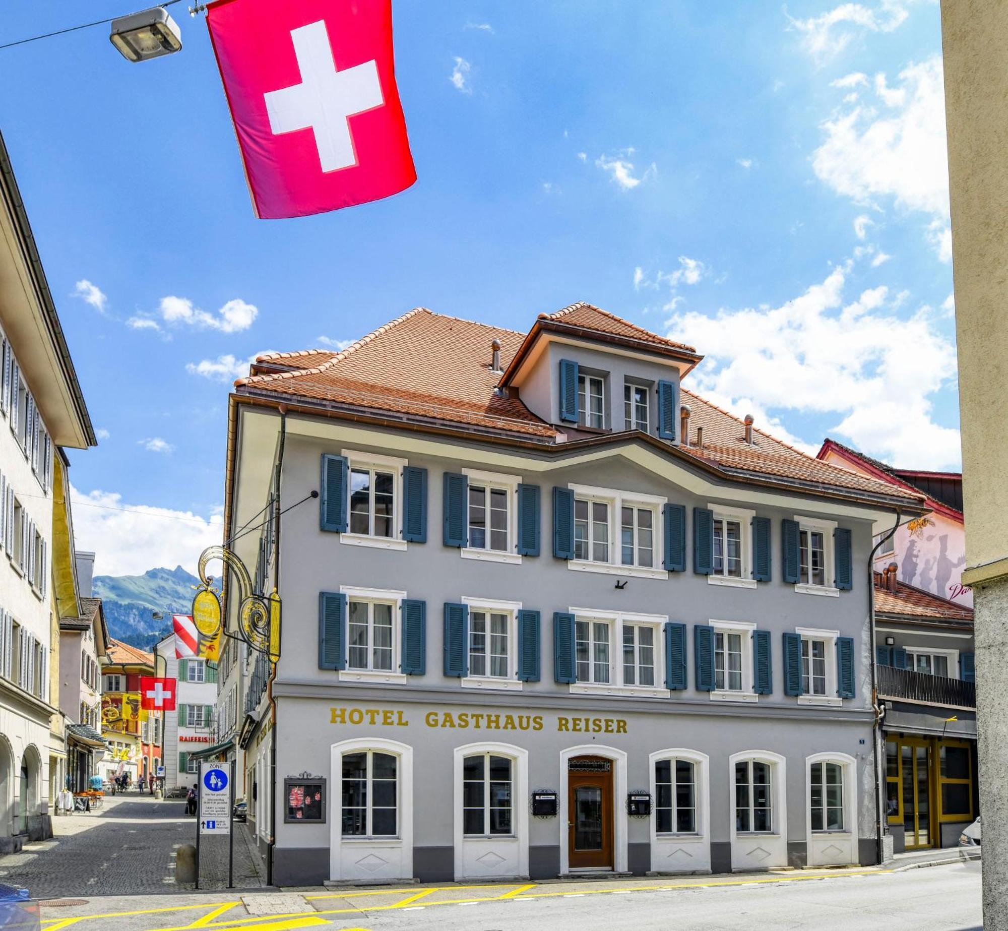 Boutique Hotel Reiser Altdorf Exterior photo