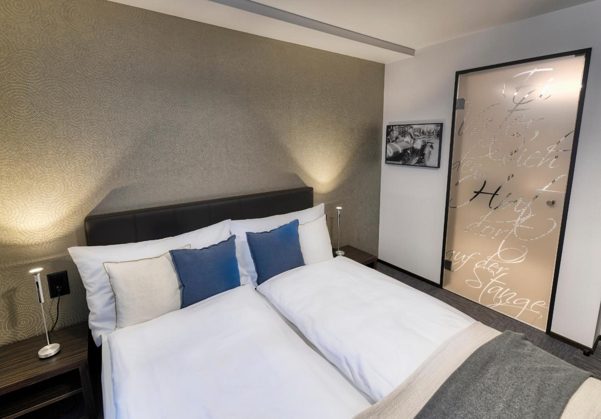 Boutique Hotel Reiser Altdorf Exterior photo